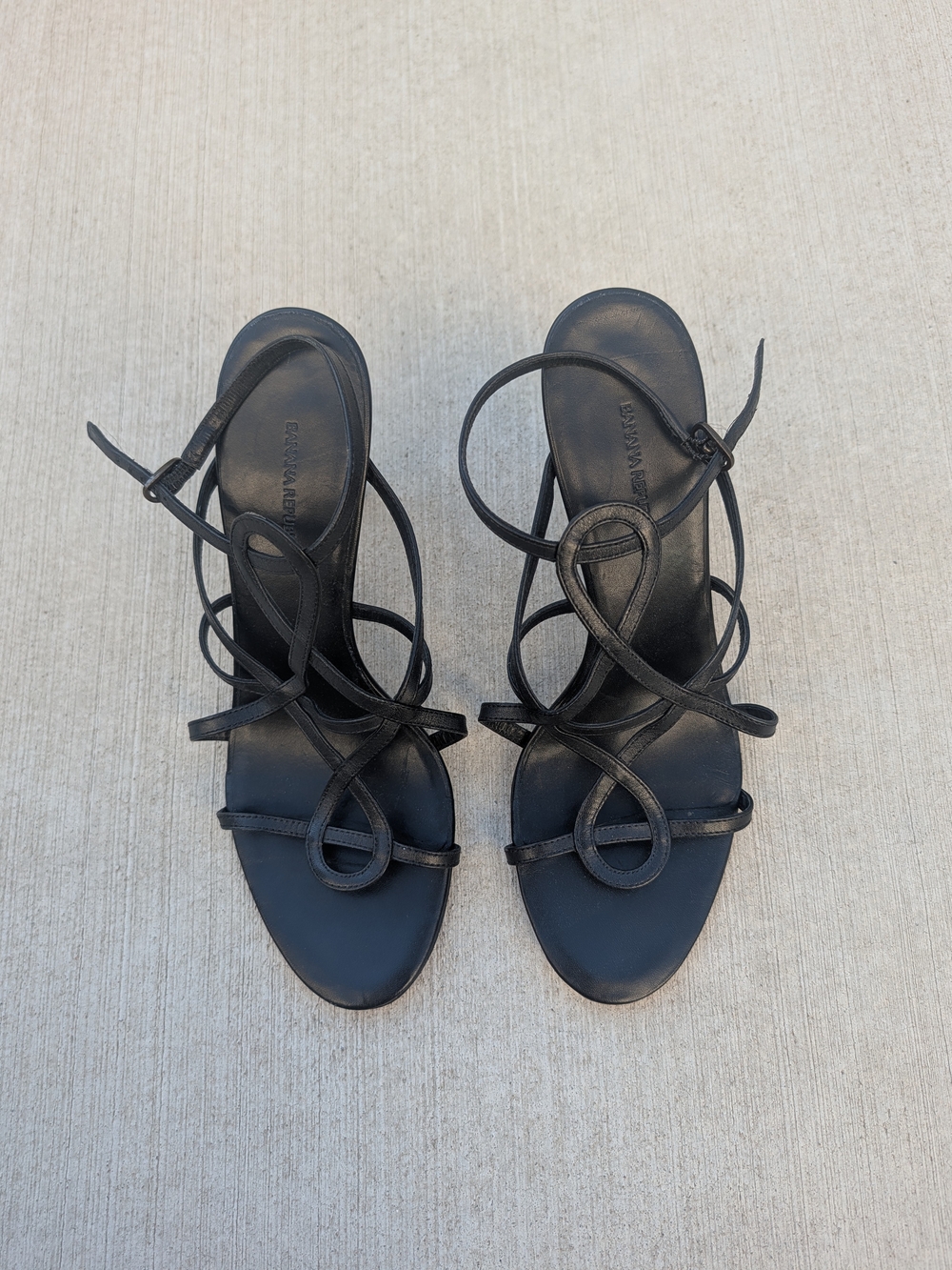 Y2k Banana Republic Black Strappy Leathe Women's Sandals Heels 8